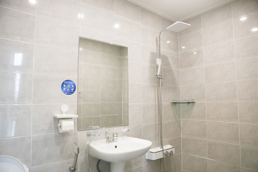 PC 메인 비주얼 이미지